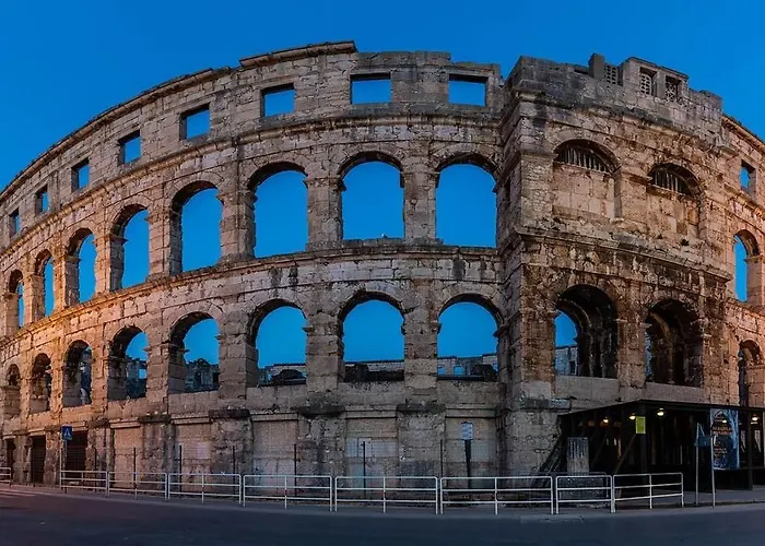 Arena Amfiteatar Lejlighed Pula